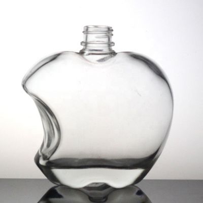 Botella de jugo de manzana transparente en forma de 500 ml Botella de vidrio de sílex alto con tapa de plástico