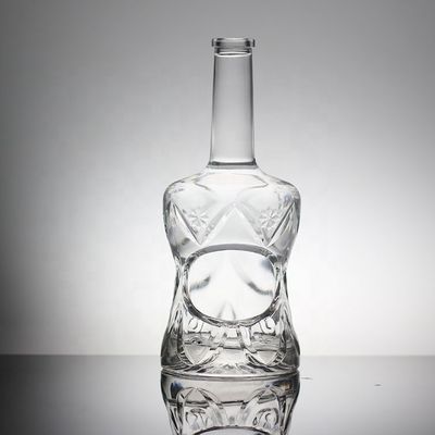 Botella de vidrio femenina de belleza en forma personalizada para aficionados y conocedores del vino