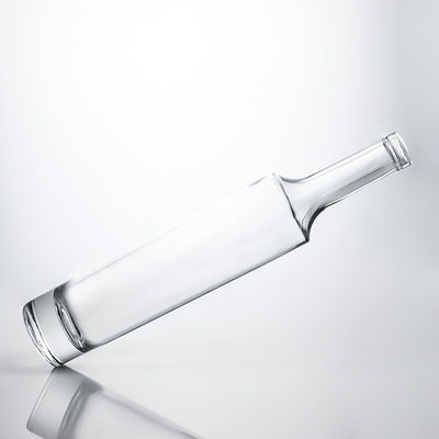 Collar de vidrio único material de cuello largo botella de alcohol para whisky vodka tequila gin ron