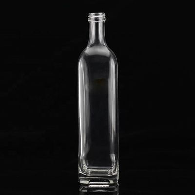 Botella de vidrio cuadrada de 500 ml de aceite de oliva virgen extra con manipulación de superficie personalizada