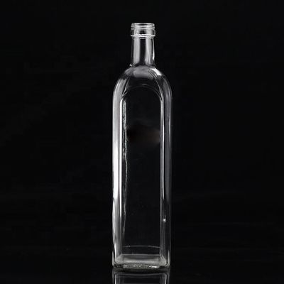 Botella de vidrio cuadrada de 500 ml de aceite de oliva virgen extra con manipulación de superficie personalizada