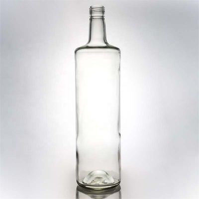 Botella de vidrio redonda de 700 ml para Yuncheng Valiant
