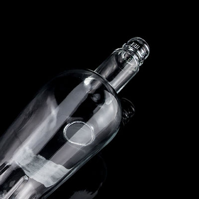 500ml700ml750ml Botella de whisky transparente con diseño único de vidrio de Super Flint