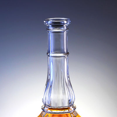 Botella de vidrio de 500 ml con corcho para whisky vodka bebidas espirituosas grabado en diseño de cuello largo