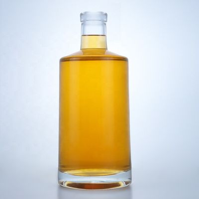 Botella de vino de forma ovalada y clara 500 ml 700 ml 750 ml con tapones para bebidas
