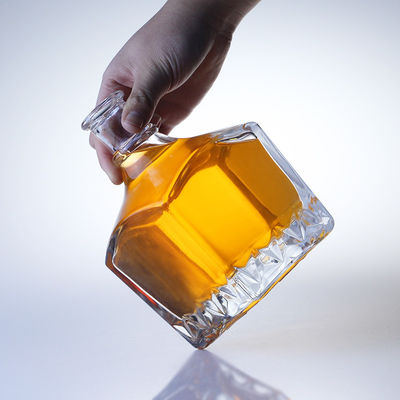 Botella de vidrio de whisky de 750 ml para la selección de whisky tradicional