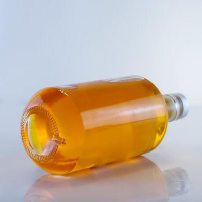 Botella de vidrio de 375 ml 500 ml 700 ml 750 ml 1000 ml para licor con corcho y tapa de tornillo