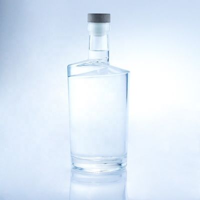 Material de collar Vidrio 750 ml Botellas de vidrio de forma torcida para transparencia o personalizado