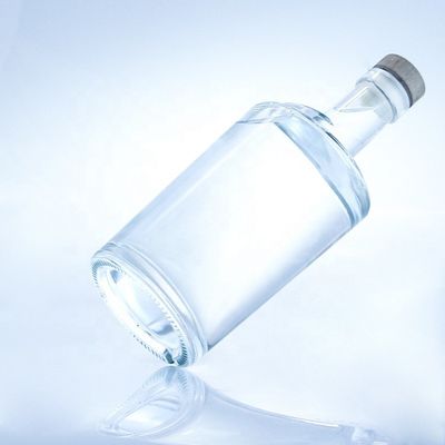 Material de collar Vidrio 750 ml Botellas de vidrio de forma torcida para transparencia o personalizado
