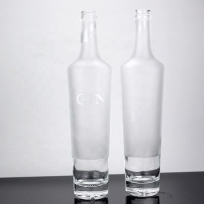 Botella de vodka de vidrio industrial congelado de 750 ml para su fabricación y comercialización