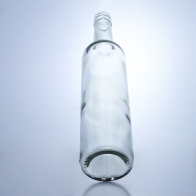 Botellas de licor de vidrio de 600 ml 750 ml 1000 ml de forma redonda con cuello largo vacío para ginebra y ron con brandy