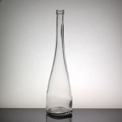 Botella de vidrio transparente para bebidas de cuello largo, alta y delgada, con alcohol blanco y vino de frutas