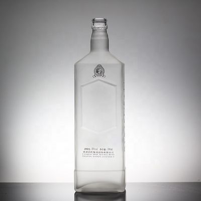 Botella de vidrio de 50 cl Estampado en caliente Vino de estilo cerámico Botella de bebidas para bebidas 700ml