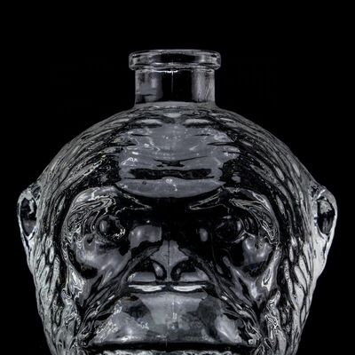 Diseño único 500ml 750ml Botella de vidrio en forma de cabeza de mono para vodka Liquor con corcho