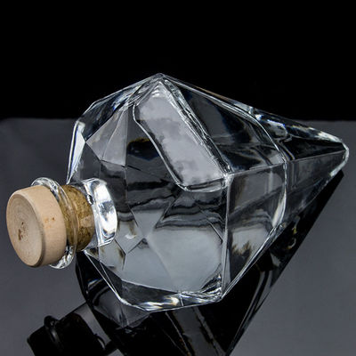 Popular Design Super Flint 700ml Botella de vidrio de vodka con corcho y vidrio transparente