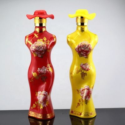 Sexy botella con forma de cuerpo femenino botella de licor de vidrio única con tapa de corona