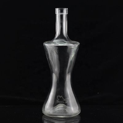 Botella de vidrio industrial de 700 ml para la industria de bebidas en forma de pulgar