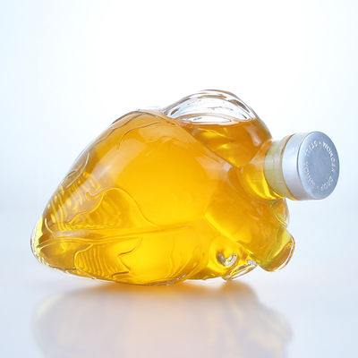 Botella de licor de vidrio en forma de corazón clara o personalizada para bebidas whisky vodka brandy