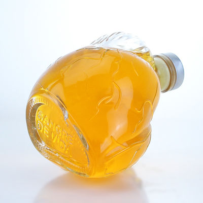 Botella de licor de vidrio en forma de corazón clara o personalizada para bebidas whisky vodka brandy