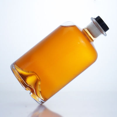 Collar de vidrio 750 ml Cuello corto redondo en forma vacía, clara, pinza, ginebra, ron, champán, licores, bebidas alcohólicas botella con corcho