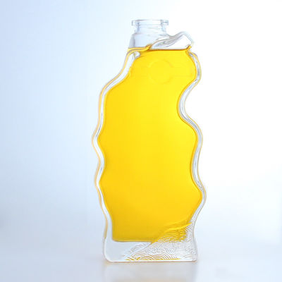 Botella de vidrio de forma especial clara o personalizada para Whisky Vodka Brandy