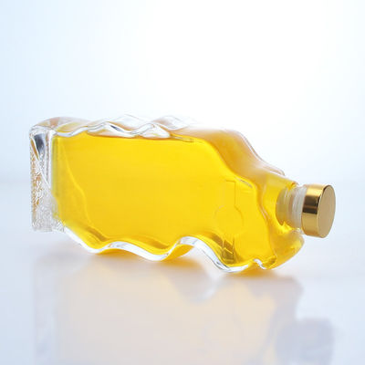 Botella de vidrio de forma especial clara o personalizada para Whisky Vodka Brandy