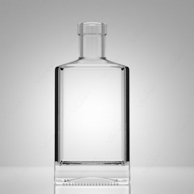 Botella de vidrio cuadrada de 50 ml para Whiskey Gin Rum con tapa personalizada y corcho incluido