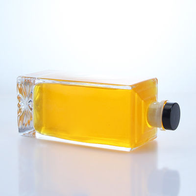 Whisky Vodka Tequila Gin Rum Botella de vidrio de pequeña capacidad con logotipo y de corcho