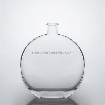 Botella de vidrio plana de 750 ml con corcho para vodka whisky ginebra bebida industrial