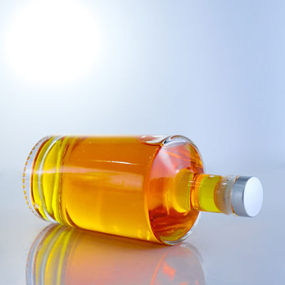Botella de licor de vidrio de Super Flint de forma popular para vodka whisky ron tequila gin hecho
