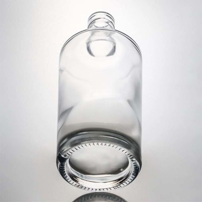 Logotipo personalizado claro 750 ml Extra Flint Botella de vidrio cuadrada para bebidas alcohólicas Gin Vodka Whiskey