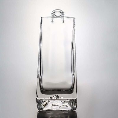 Super Flint Glass Custom Mountain Base 750ml Botella de whisky rum de vidrio de licor para vodka gin