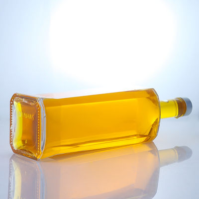 Botella de vidrio hecha de material de cuello claro o personalizado para ron vodka whisky tequila gin
