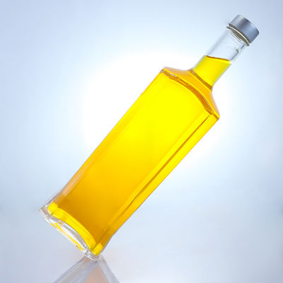 Botella de vidrio hecha de material de cuello claro o personalizado para ron vodka whisky tequila gin