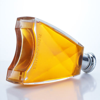Botella de vidrio personalizada para bebidas industriales de 700 ml de capacidad para vodka y tequila personalizados