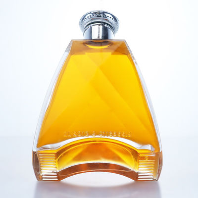 Botella de vidrio personalizada para bebidas industriales de 700 ml de capacidad para vodka y tequila personalizados
