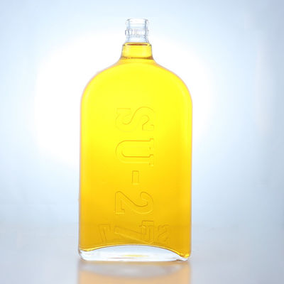 Vodka Whisky Rum Gin Botella de vidrio de licor con superficie decal y alta tasa de recompra