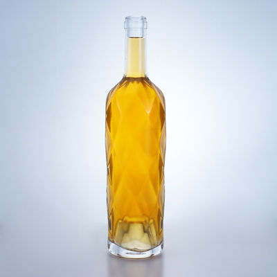 Material de base Vidrio de cuello alto Vodka Whisky Gin Botella de ron 500 ml 700 ml 1000 ml con tapa de tornillo
