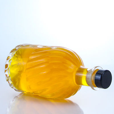 Área de la etiqueta de la decal 500 ml Botella de vidrio de piedra de forma redonda para ron vodka whisky tequila gin