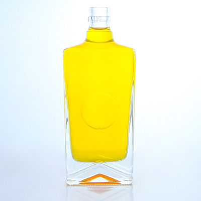 Liquor industrial botella de vidrio cuadrada con tapa de guala y capacidad personalizable
