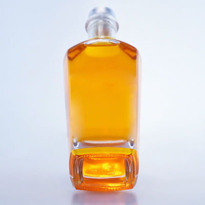 Color de la botella Claros 750 ml Botella de vidrio con forma única para Gin Rum Champagne Brandy Whisky