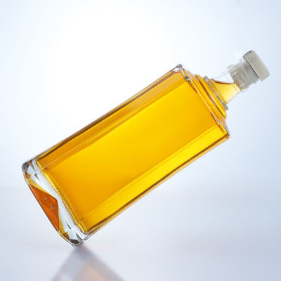 Logotipo personalizado Botella de vidrio de sílex transparente de 500 ml para ginebra ron champán brandy whisky licor