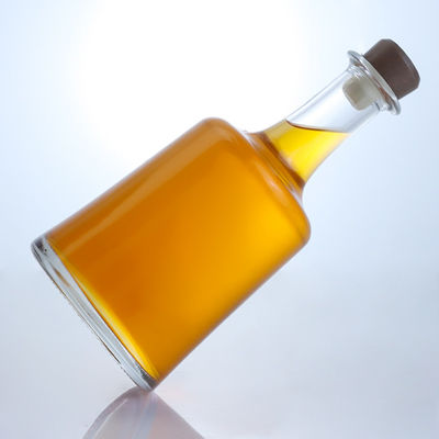 Botella de vidrio en forma de campana para ginebra, ron, champán, brandy, whisky, color claro o personalizado
