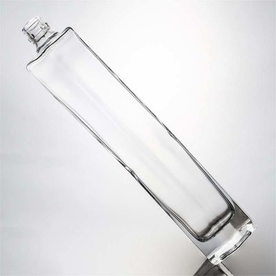 Brandy Champagne Gin Tequila Botella de vidrio de 700 ml con tapa de corcho y logotipo personalizado