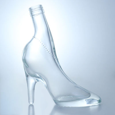 Diseño único Vidrio de sílex 500ml 750ml Vodka Gin Whisky Brandy Botella vacía con corcho
