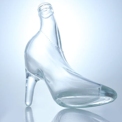Diseño único Vidrio de sílex 500ml 750ml Vodka Gin Whisky Brandy Botella vacía con corcho