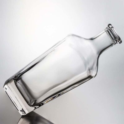 Botella de tequila de cristal de sílex con corcho con logotipo personalizado 700ml 800ml 1000ml vacía