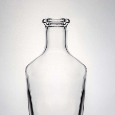 Botella de tequila de cristal de sílex con corcho con logotipo personalizado 700ml 800ml 1000ml vacía