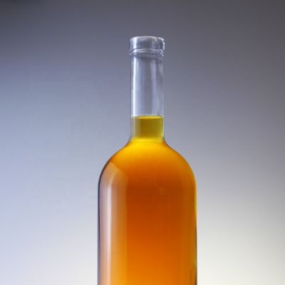 Botella de licor de vidrio redonda de 75 cl Botella para tapa de corcho Tipo 1000ml 1750ml Material del cuello