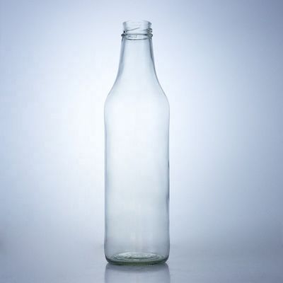 Botella de vidrio de whisky de vodka de forma especial con acabado superior de tornillo